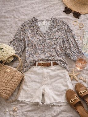 Women's Floral V-Neck Blouse in Multi-Color